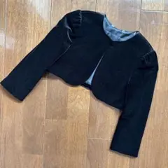 黒いベルベットクロップドジャケット