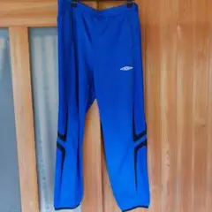 umbroトレーニングパンツ