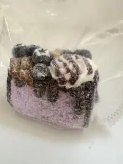 kikisquishy kikiスクイーズ ブルーベリーケーキM純泥粉付き