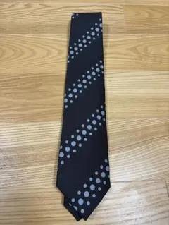 【美品】holiday＆brown ネクタイのサムネイル