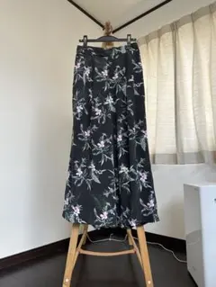 アドーア　ボタニカル様ワイドパンツ