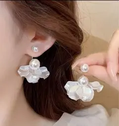 新品　パール　フラワー　ピアス　2way 結婚式　ホワイト　お花