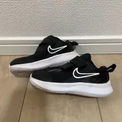 【美品】NIKE ナイキ スターランナー ブラック 12cm ベビー シューズ