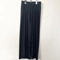 日本製　美品　リラクシングパンツ　ゆったりボトムス　黒