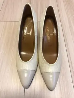 トラサルディ パンプス 新品 24㎝