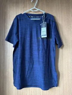 未使用　adidas トレーニング Tシャツ ネイビーのサムネイル