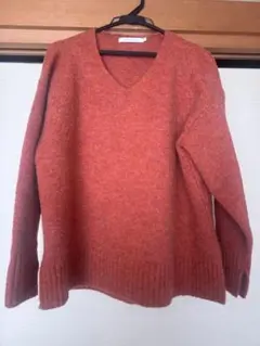 AMERICAN HOLIC オレンジ Vネックニット Mサイズ