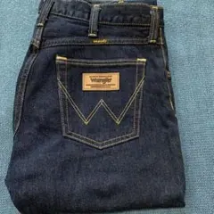 Wrangler ダークブルー デニムパンツ