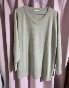 GU ニット　ベージュ