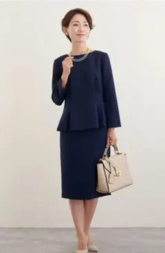 Dress Lab ネイビー ペプラム スーツ