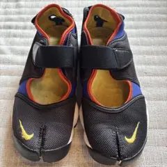 NIKE AIR RIFT 25cm