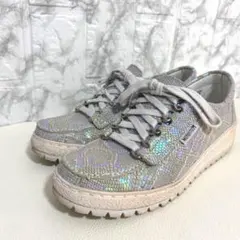 Item thumbnail for item e8aa6800-40f3-44c7-b7a1-fce0f04bd80a