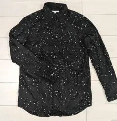 【美品】蝶地模様入りペイントシャツ ブラック×シルバー箔 スワロフスキーボタン