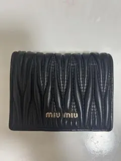 ノーブランド 黒 レザー 二つ折り財布