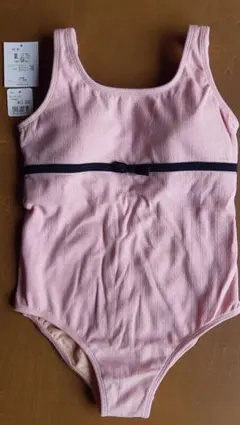 新品　水着　ワンピース　S-Mサイズ