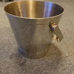 Item thumbnail for item 07c40762-0b84-4f48-aa7e-b9f302476527