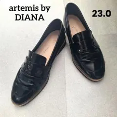 DIANA アルテミスby ダイアナ 軽量 厚底 やわらか 黒 コインローファーのサムネイル