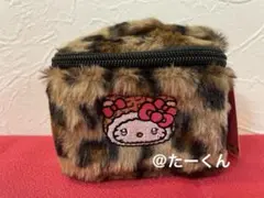 ミニミニバニティポーチ ヒョウ柄　ハローキティ