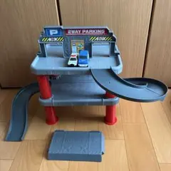 2WAYでなが～くあそべる はじめてトミカ ちゅうしゃじょうセット 廃盤品 2WAYでなが～くあそべる はじめてトミカ ちゅうしゃじょうセット