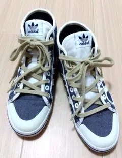 adidas スニーカー ハイカット 23.5cm