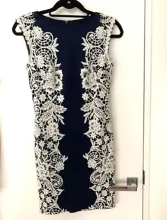 TADASHI SHOJI ネイビー ワンピース 美品　【最終値下げ】のサムネイル