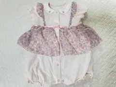 「新品　未使用」bebe reduction花柄フリルロンパース 70 べべ
