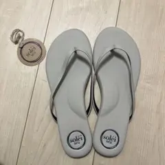ソレイ　シー♡トングサンダルのサムネイル