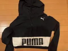PUMA 黒パーカー Mサイズ レディース