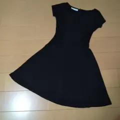 【美品】イタリア製 アルベルタフェレッテイ ワンピース 黒のサムネイル