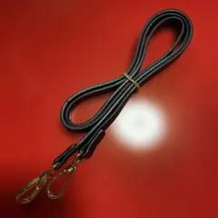 黒いショルダーストラップ（1メートル）