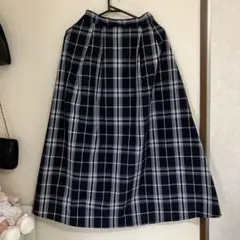 Honeys♡ネイビー チェック フレアスカート サイズMのサムネイル
