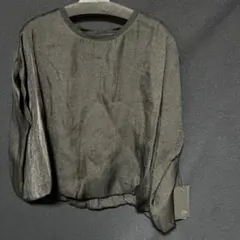 73 新品未使用タグ付けき定価15000円Aga ブラック トップス 38