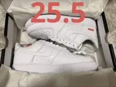 Supreme × Nike Air Force 1 Low 