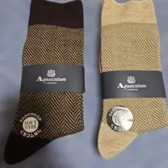 アクアスキュータム ソックス