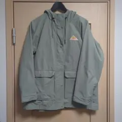 カーキ マウンテンパーカー