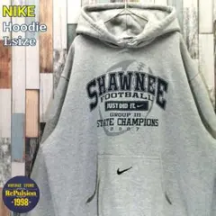 NIKE　ナイキ　パーカー　ワンポイント刺繍ロゴ　デカロゴ　ゆるだぼ