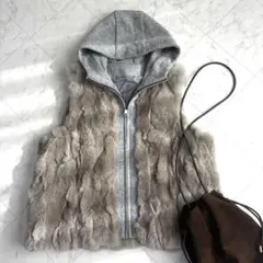 2025年最新】リアルファーベストの人気アイテム - メルカリ