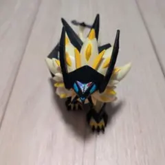 ソルガレオ フィギュア 約10cm