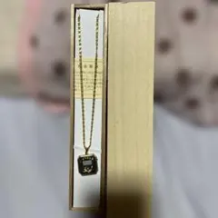 新品未使用 純金象嵌(ぞうがん) 花柄四角 ペンダントネックレスのサムネイル