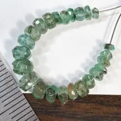 大特価＊ザンビア産エメラルド＊ボタンカットk43