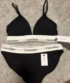 Calvin Klein セパレート水着 ブラック XS - メルカリ