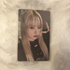 Le Sserafim easy ウンチェ　トレカ
