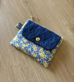 ミニポーチ　リバティ・キルティング　ブルー　 ハンドメイド
