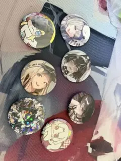 勝利の女神：NIKKE 缶バッジ 3種セット - メルカリ