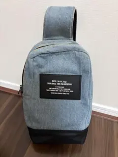 DIESEL ボディバッグのサムネイル