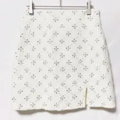 フレイアイディー バリエーション ミニスカート S アイボリー スパンコールのサムネイル