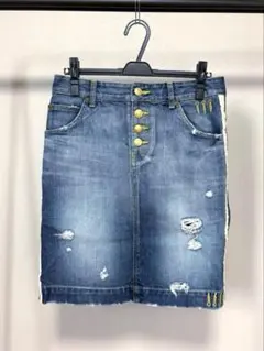ダブスタ　ダメージ加工デニムタイトスカート