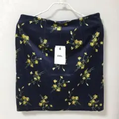 新品タグ付き‪‪‪‪ GRL 花柄ベロアタイトスカート M ネイビー