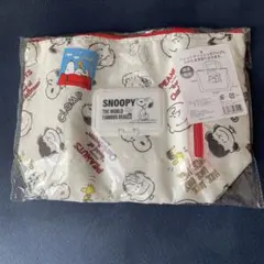 【未使用品】スヌーピー　保温保冷ランチバッグ　ウェットティッシュポケット付