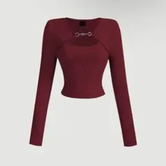 バーガンディ ニット